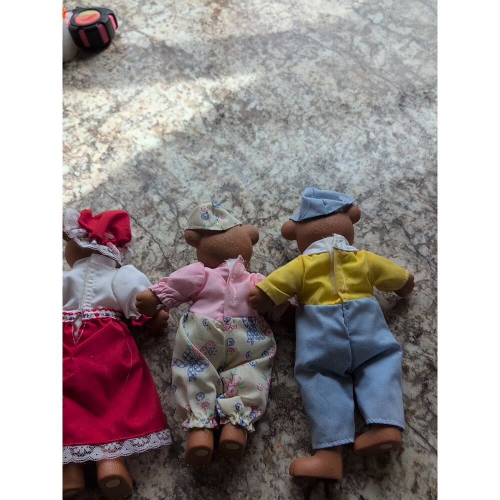 3 Vintage (WAY OUT TOYS OF NY) 9" PVC RUBBER BEARS, Mama Papa And Baby - Picture 5 of 10